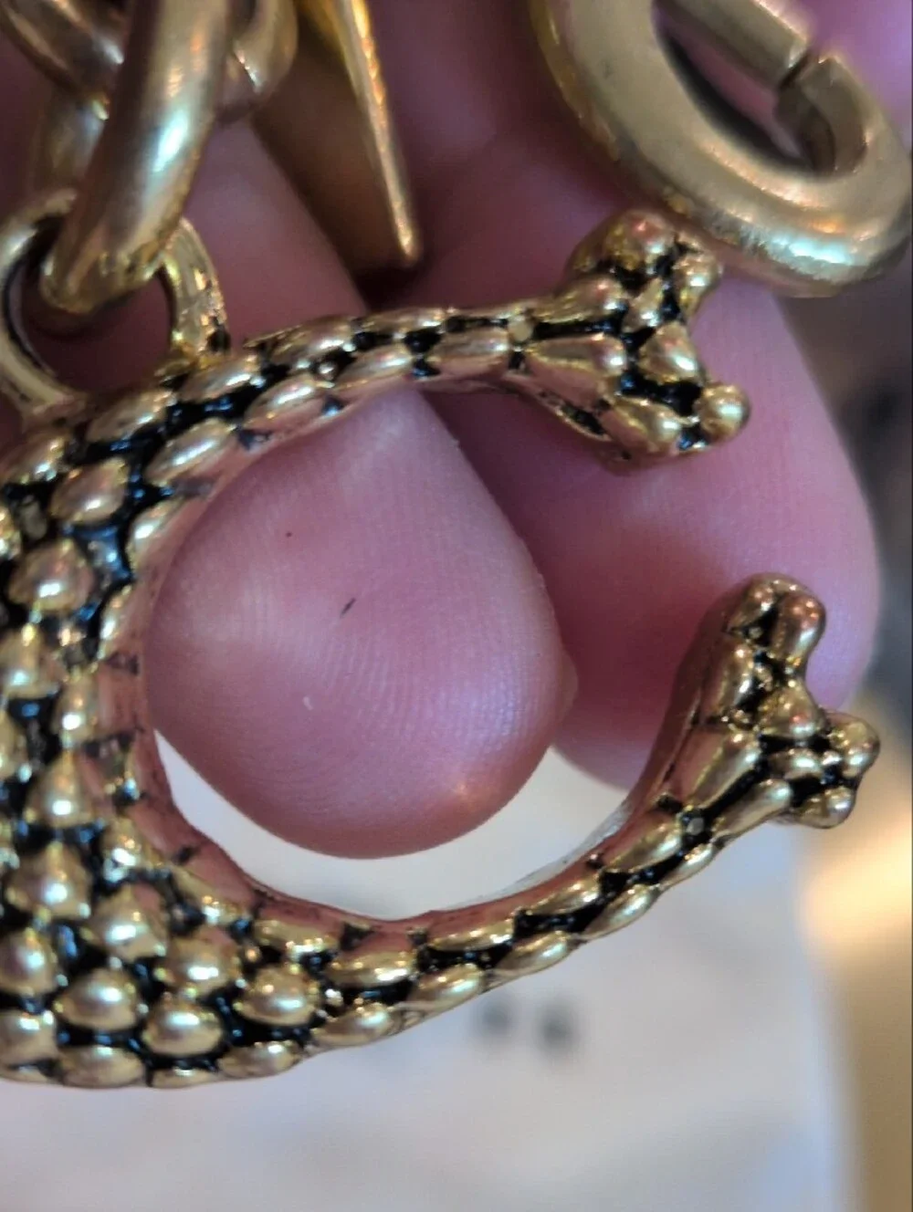Coach Vintage C PEBBLED GOLD Charm Key & Card Holder Accent